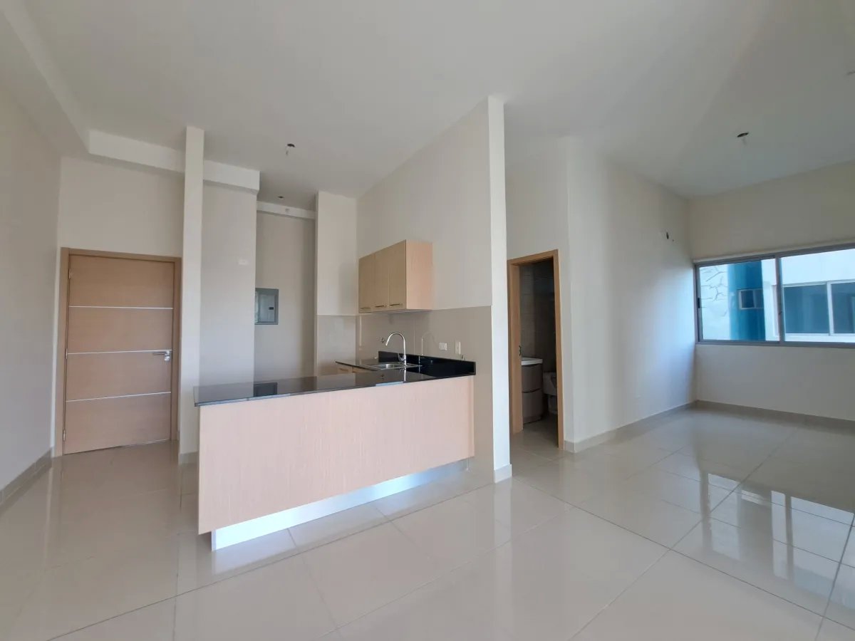 Venta de apartamento en Torres de Castilla, Panamá