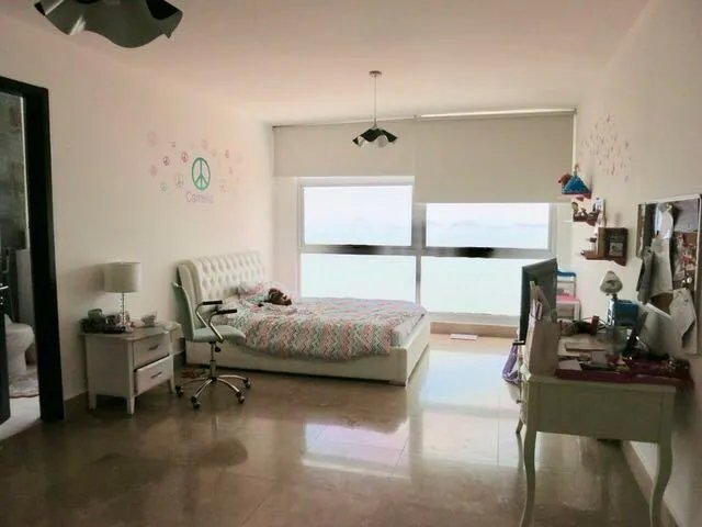 Apartment For Sale in Punta Pacifica