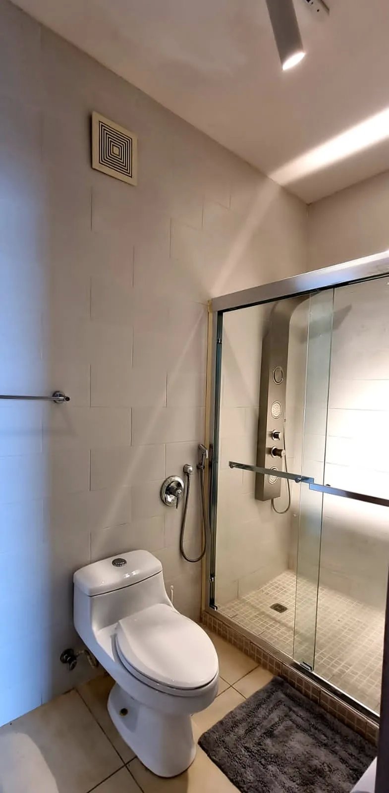 Apartment For Sale in Amador Causeway