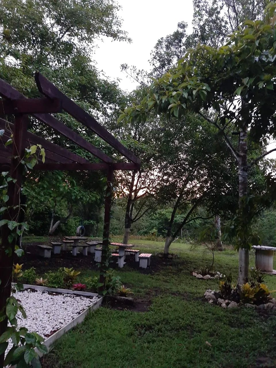 Se alquila restaurante con amplio terreno en La Chorrera
