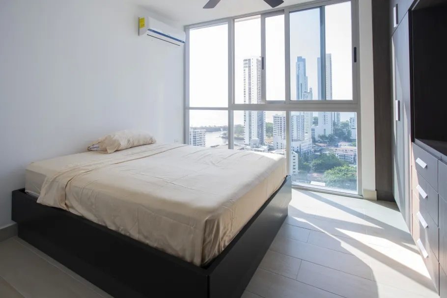 Apartment For Sale in Via Cincuentenario