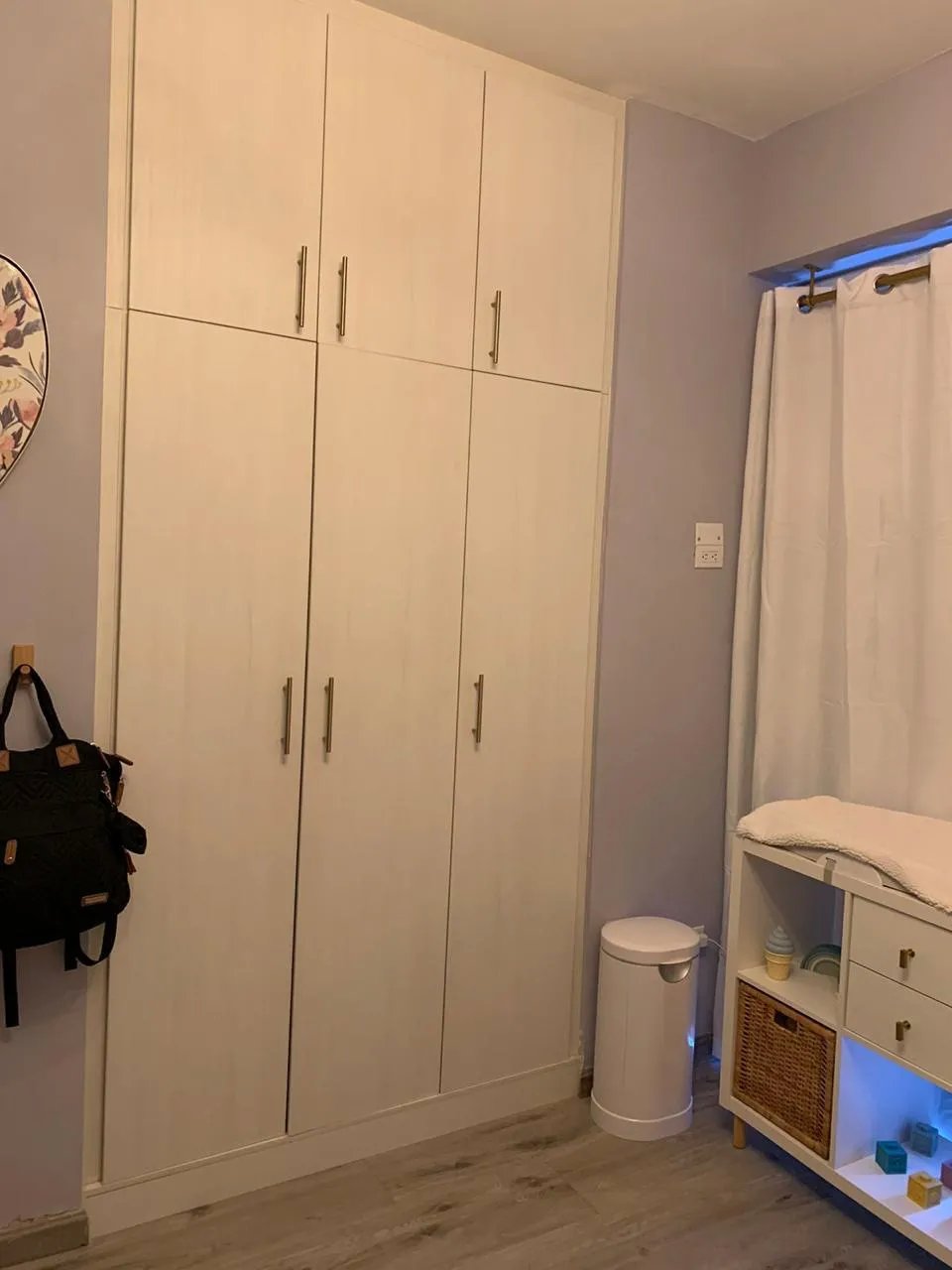 Apartment For Sale in Avenida Balboa