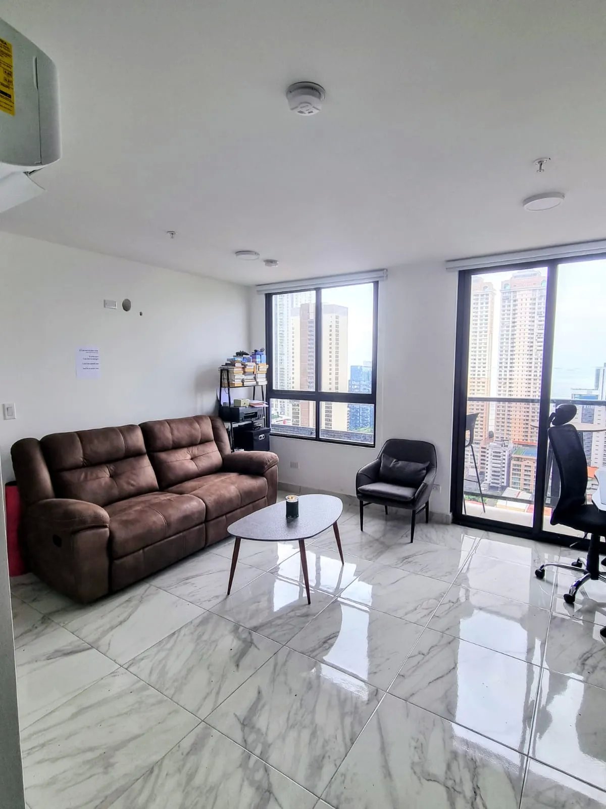 Alquiler de apartamento amoblado en PH The Gray, Calle 50