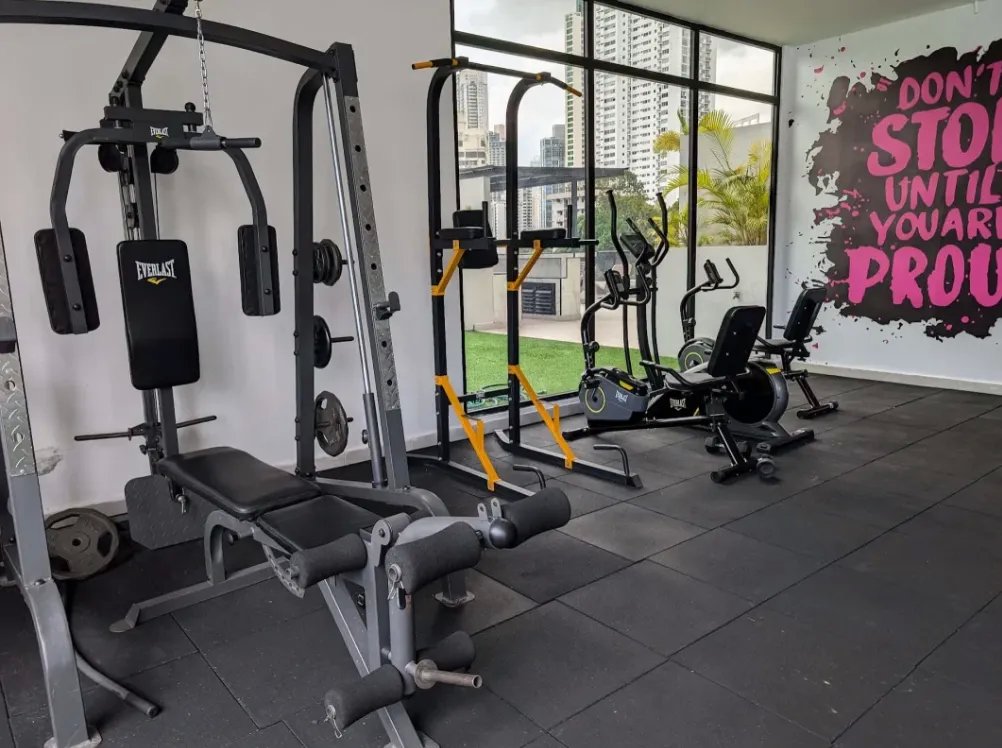 Alquiler de apartamento amoblado en PH The Gray, Calle 50
