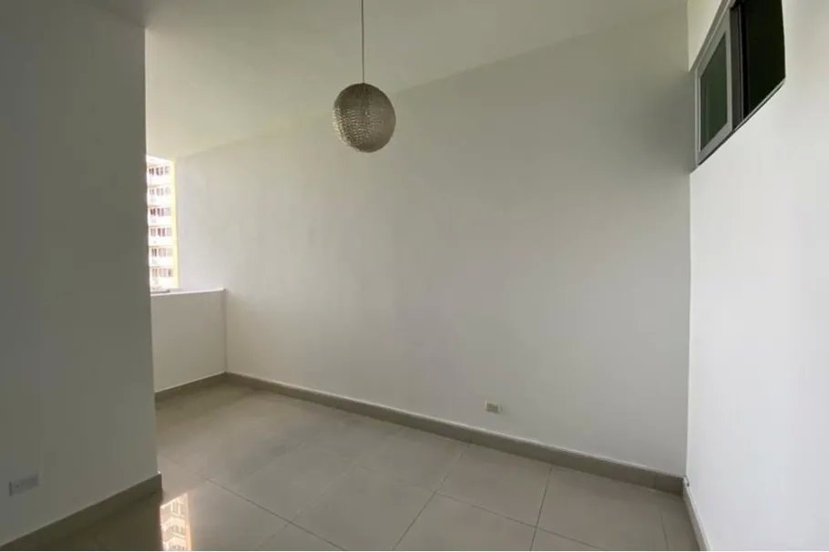 Se alquila apartamento en El Cangrejo