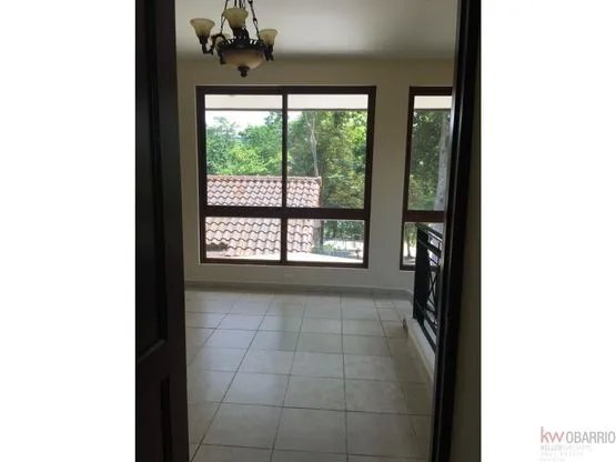 Duplex For Sale in Clayton