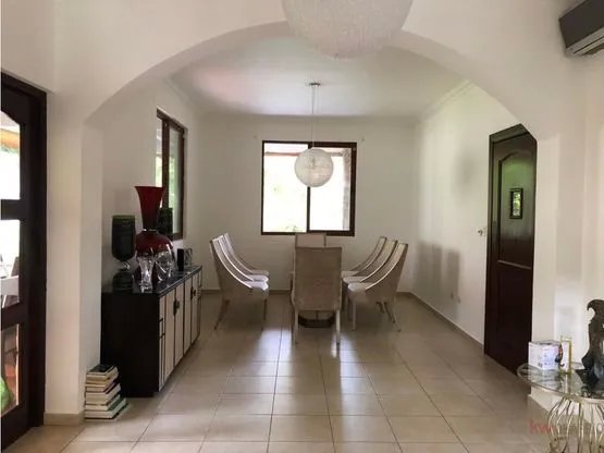 Duplex For Sale in Clayton