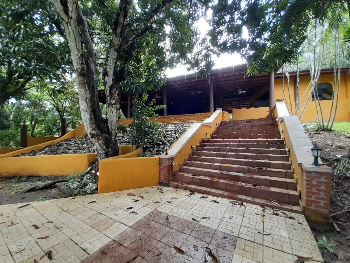 Unimproved Land For Sale in Las Cumbres