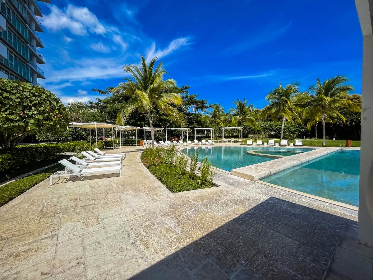 Apartment For Sale in Punta Barco
