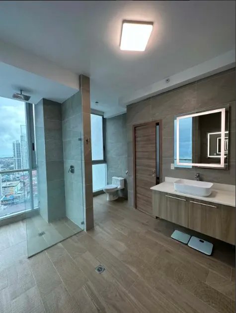 Venta de apartamento en Avenida Balboa, Panamá