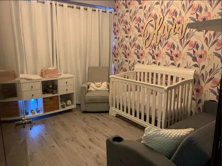 Apartment For Sale in Avenida Balboa