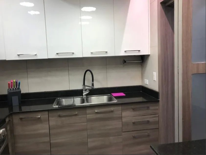 Venta de apartamento amoblado en Dos Mares, Betania