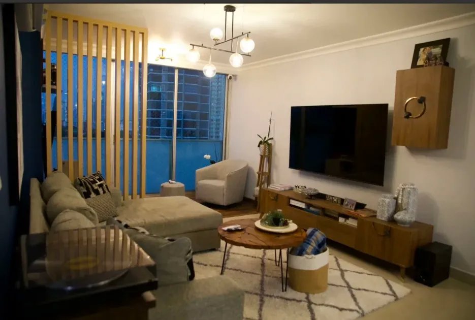 Apartment For Sale in Punta Pacifica