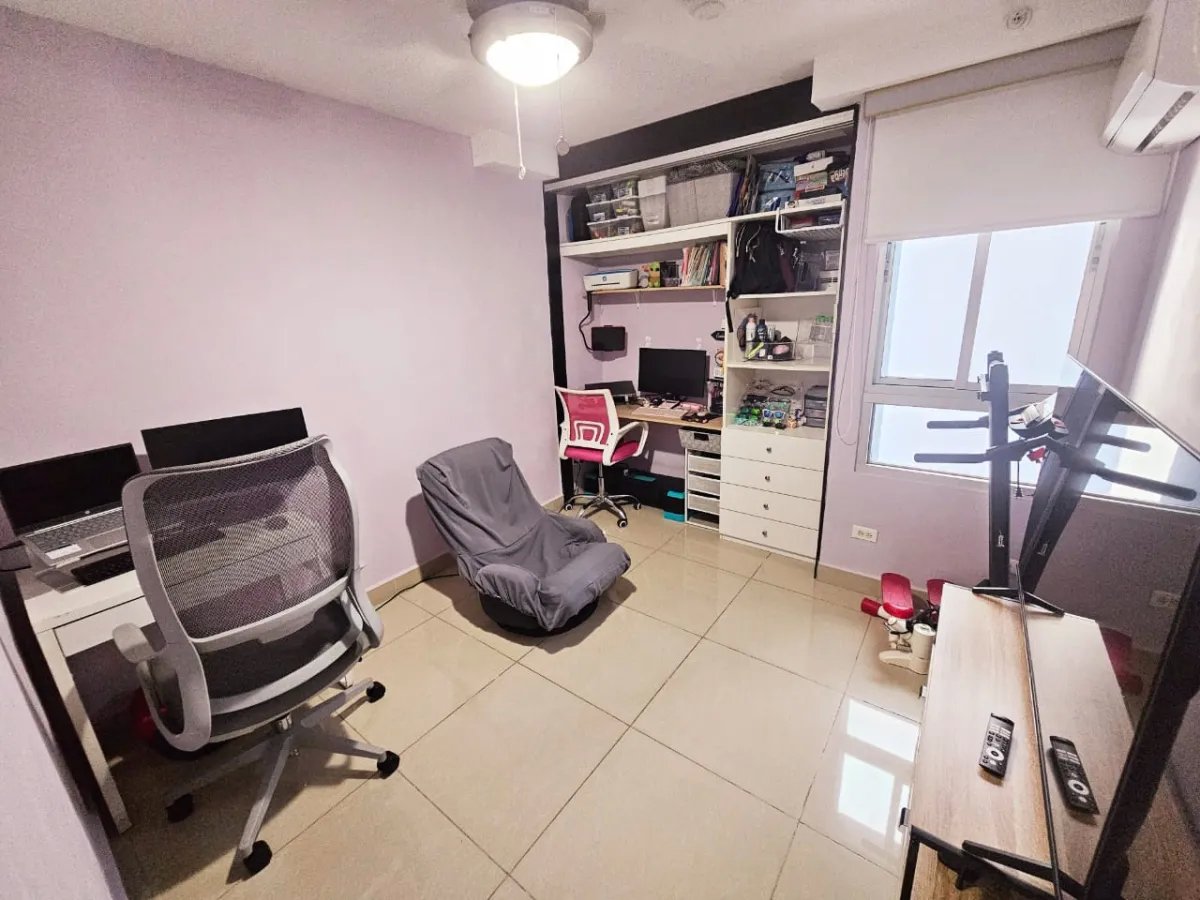 Venta de apartamento en PH Coral Towers, Parque Lefevre
