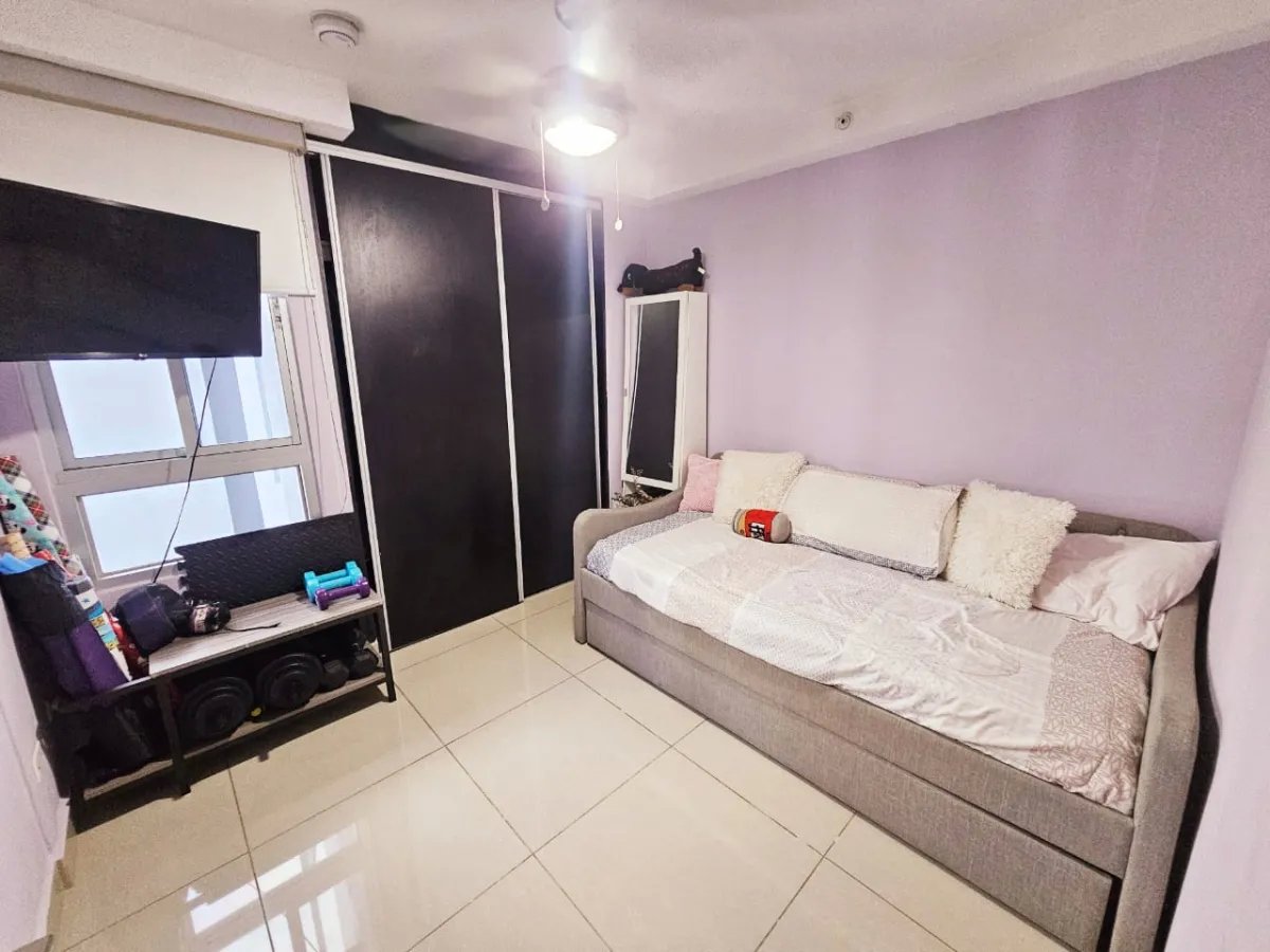 Venta de apartamento en PH Coral Towers, Parque Lefevre