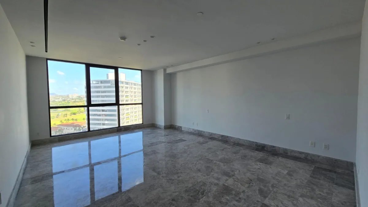 Apartment For Sale in Santa Maria