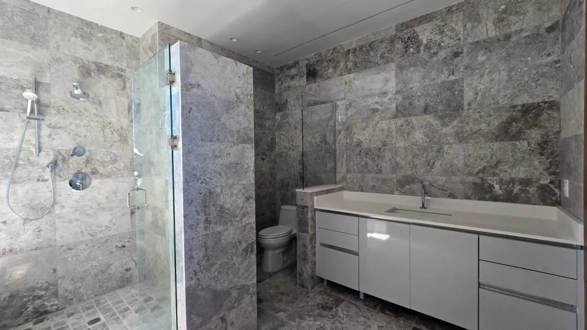 Apartment For Sale in Santa Maria