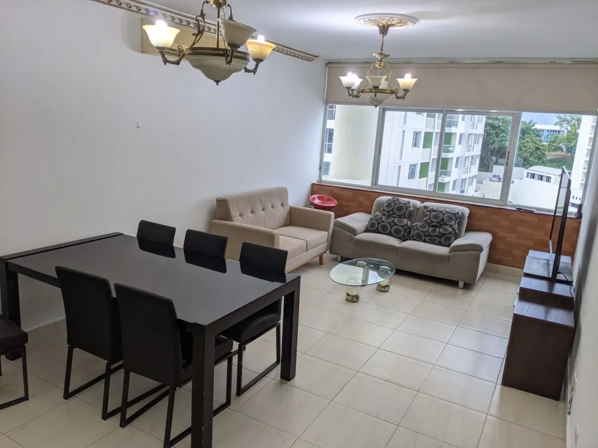 Venta de apartamento amoblado PH Vivendi Towers, Edison Park, Panamá