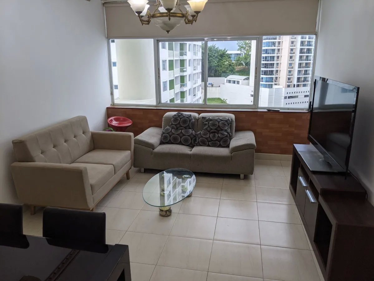 Venta de apartamento amoblado PH Vivendi Towers, Edison Park, Panamá