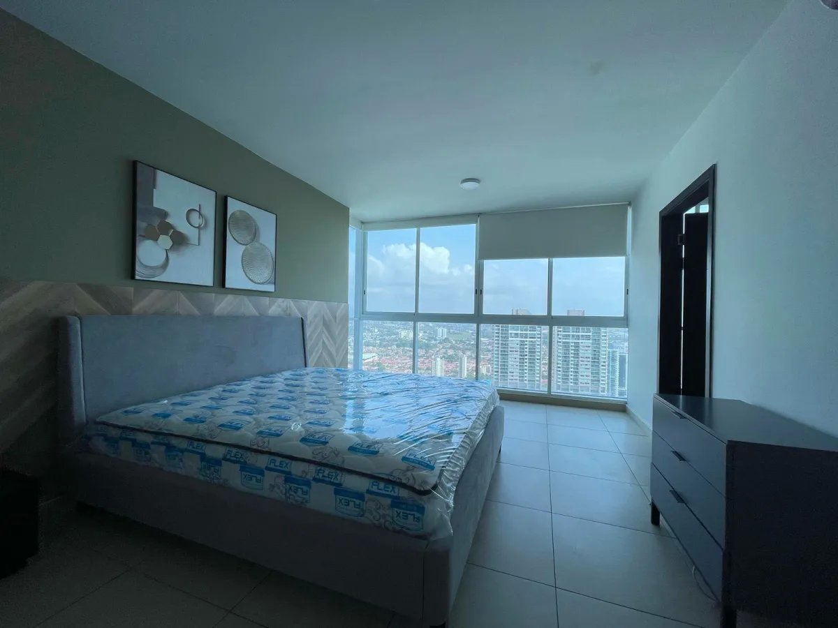 Alquiler de apartamento amoblado en Costa del Este, Panamá