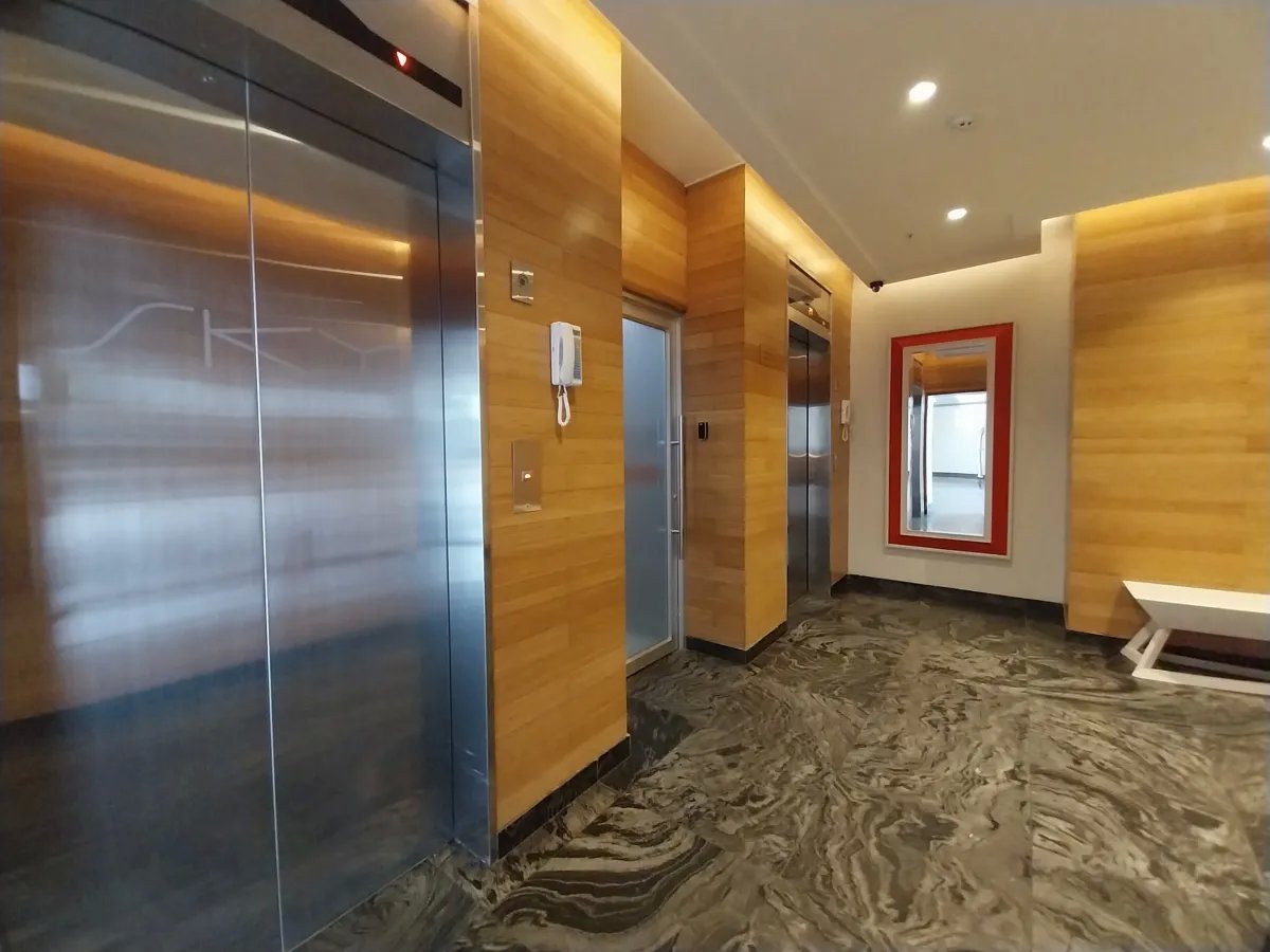 Apartment For Rent in avenida balboa