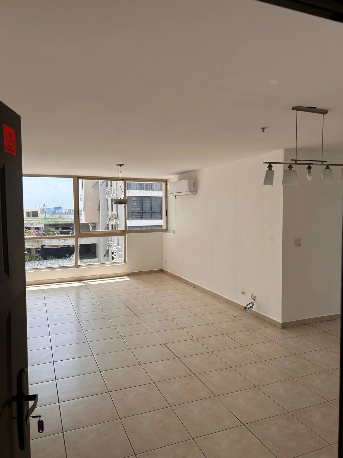 Venta de apartamento por debajo de avaluo