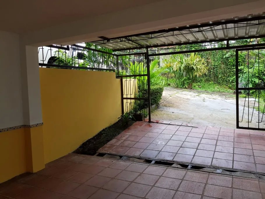 Venta de Casa en Betania, Las Acacias