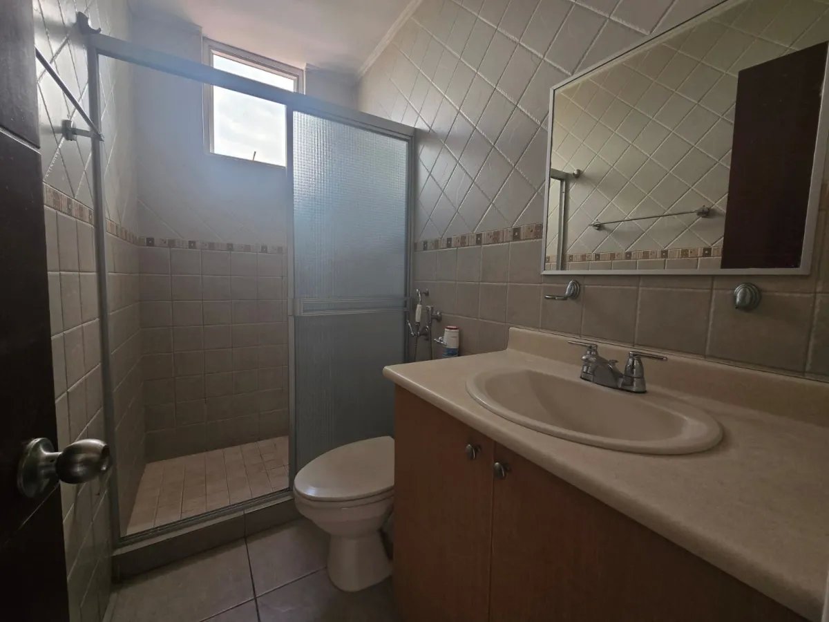 Apartment For Sale in green bay