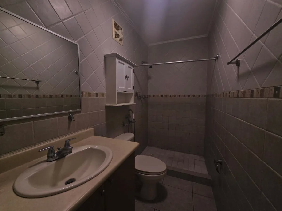 Apartment For Sale in green bay