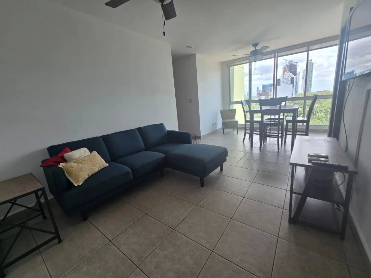 Apartment For Sale in green bay