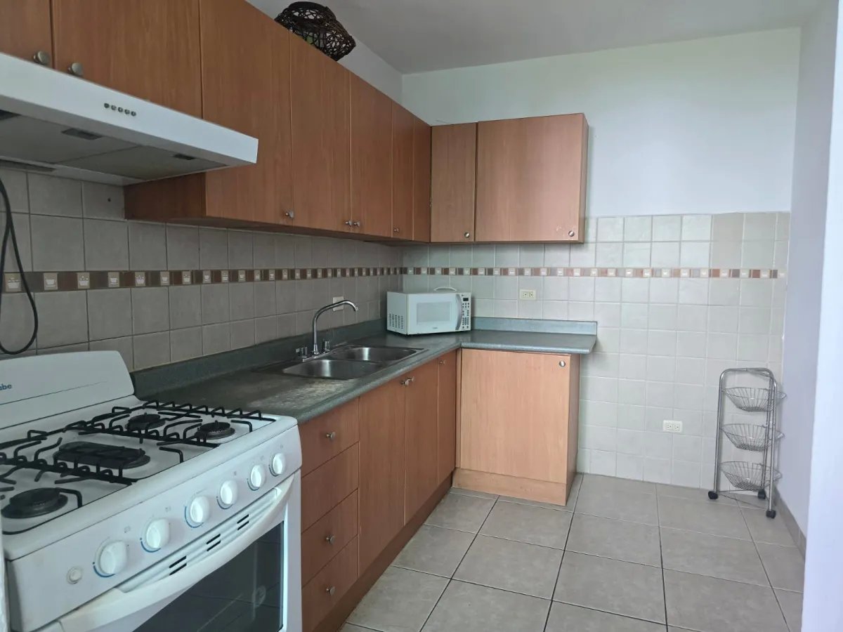 Apartment For Sale in green bay