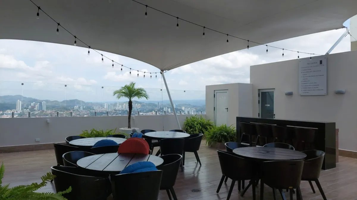 Apartment For Sale in ph luxor