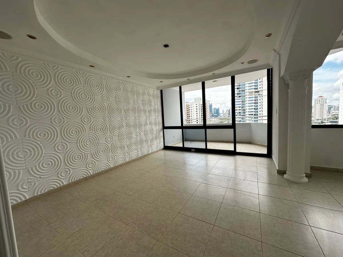 Venta apartamento PH Plaza Real, San francisco