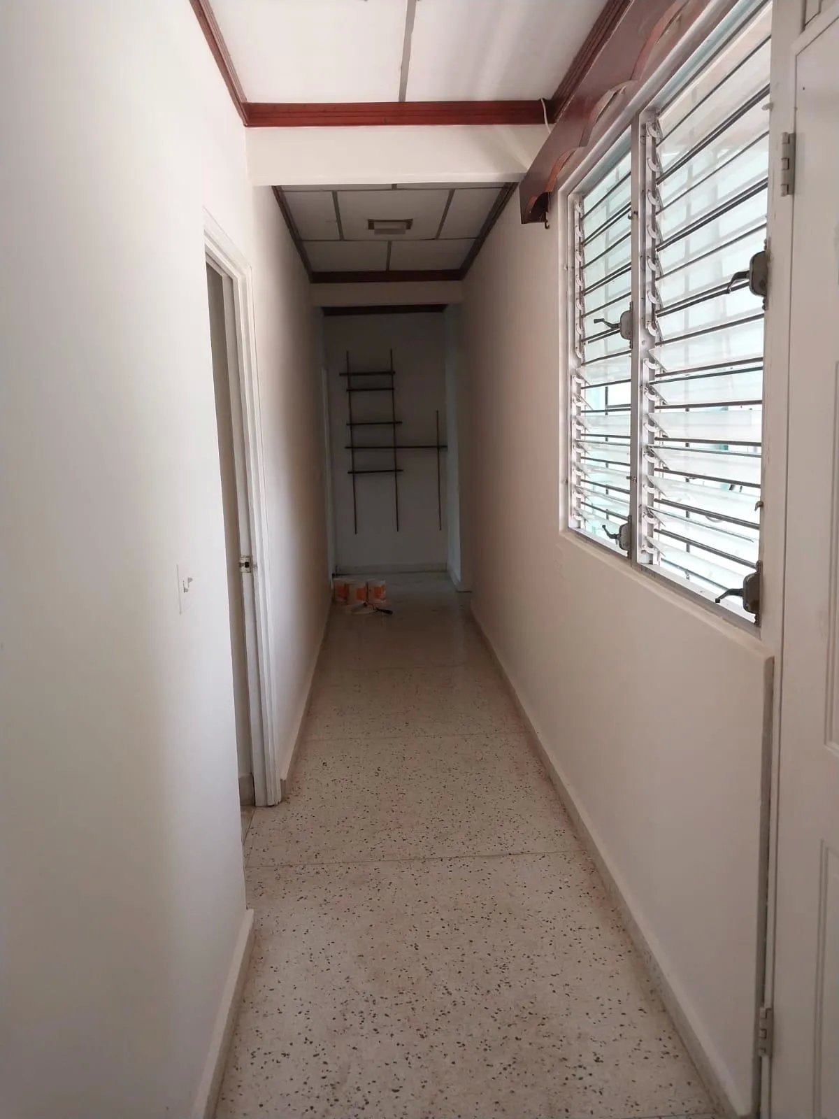 Se vende hermosa casa en b/ 399,000