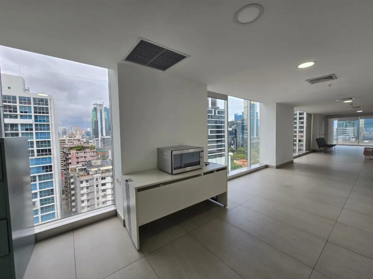 Alquiler de oficina en Obarrio, Ciudad de Panamá