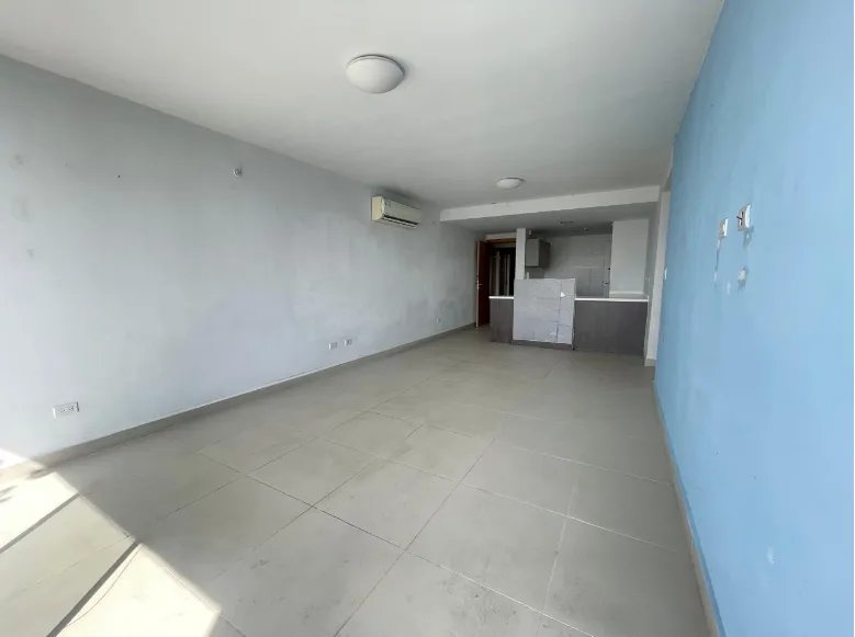 Apartment For Sale in El Carmen