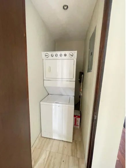 Apartment For Sale in Via España