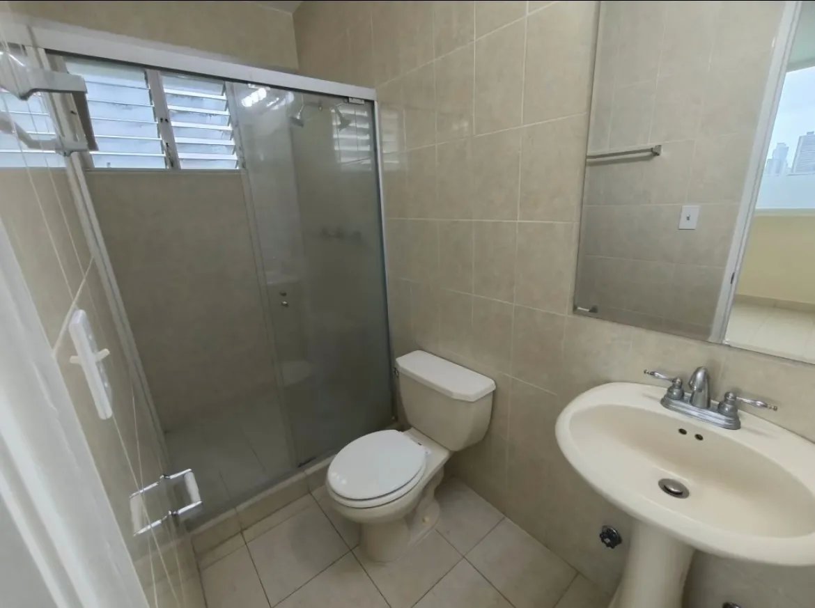 Venta de apartamento en PH Majestic Gardens, Edison Park