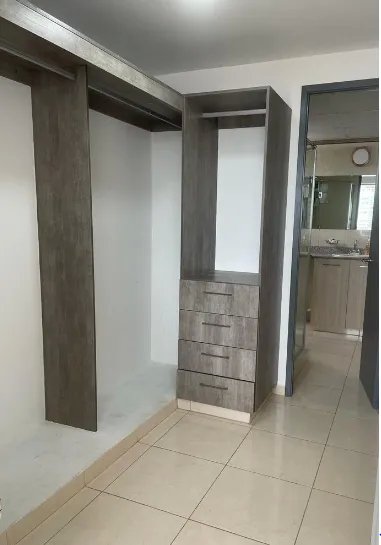 Apartment For Rent in 12 de Octubre