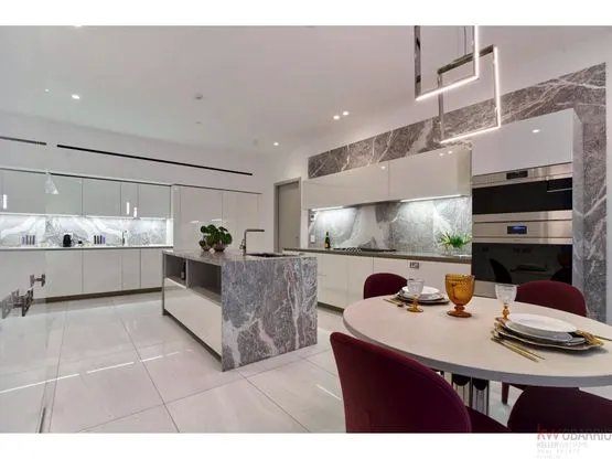 Venta de apartamentos, Proyecto PH La Maison, Santa María, Costa del E...