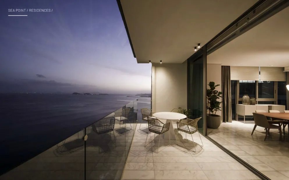 Apartment For Sale in Sea Point, Calle Heliodoro Patiño
