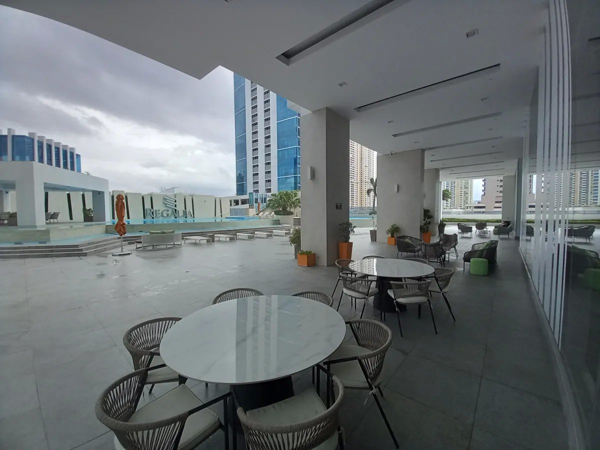 Venta de Apartamento Reposeido,PH Regalia, Costa del Este