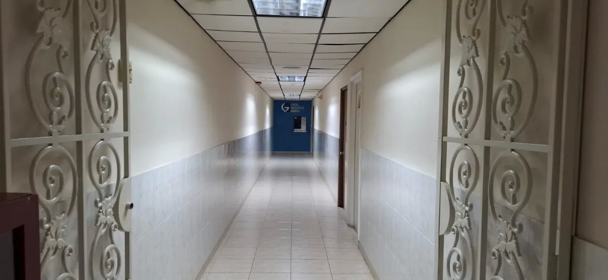 Venta de Consultorio en Consultorios América  Vía España