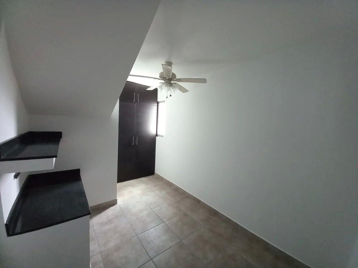 Venta de penthouse reposeido, Ph Pacific Sea, San Francisco