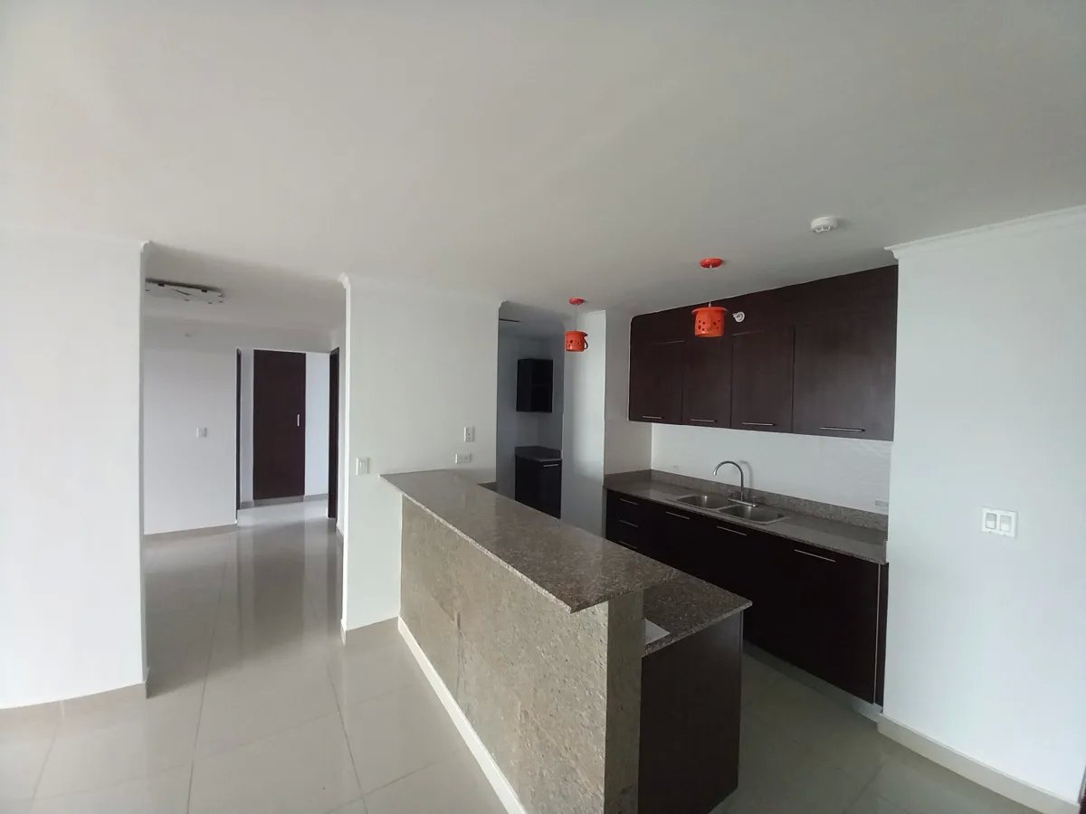 Apartment For Sale in villa de las fuentes