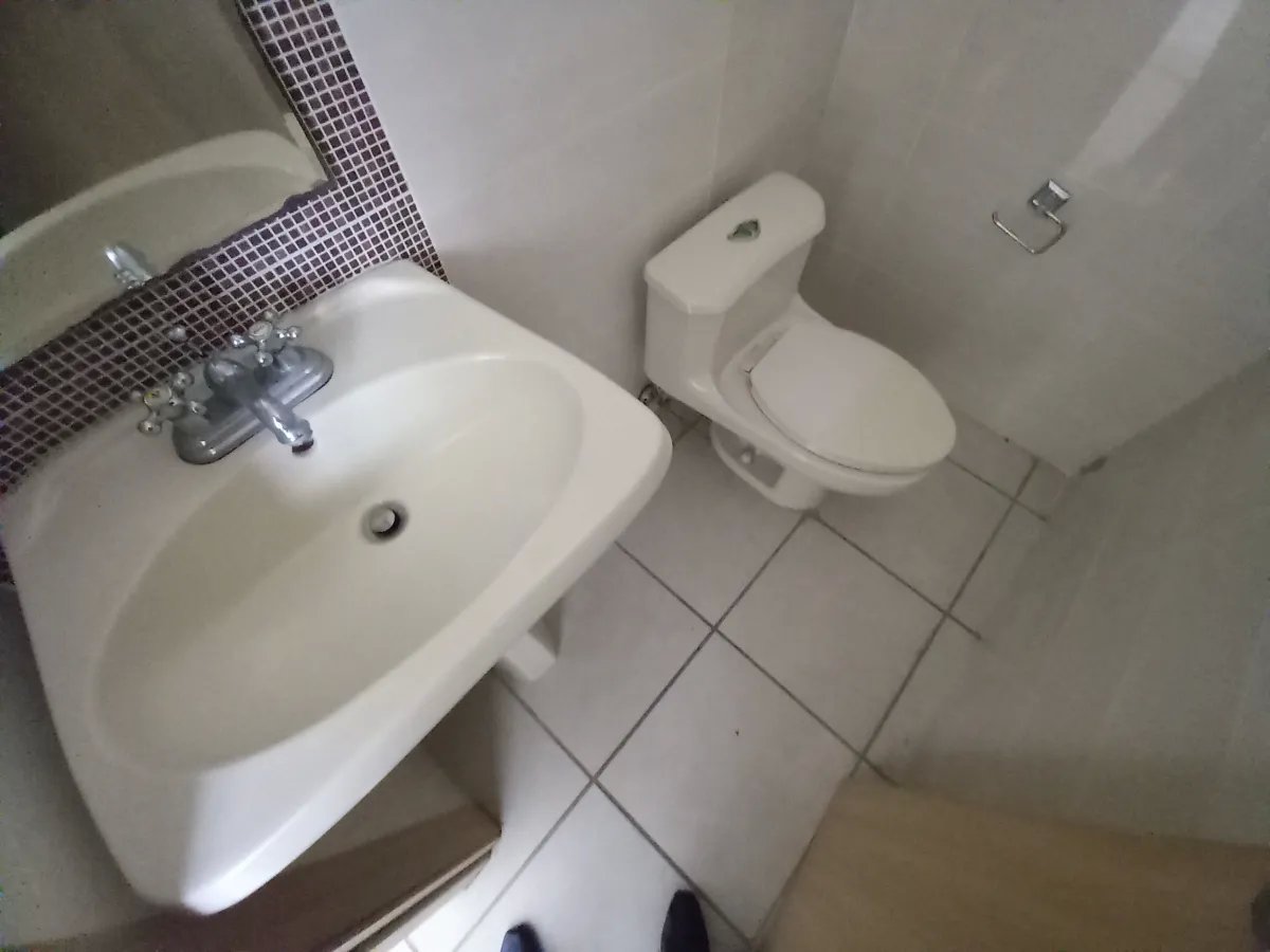 Venta de casa reposeída, Paseo del Norte, PH Victoria, Brisas del Golf