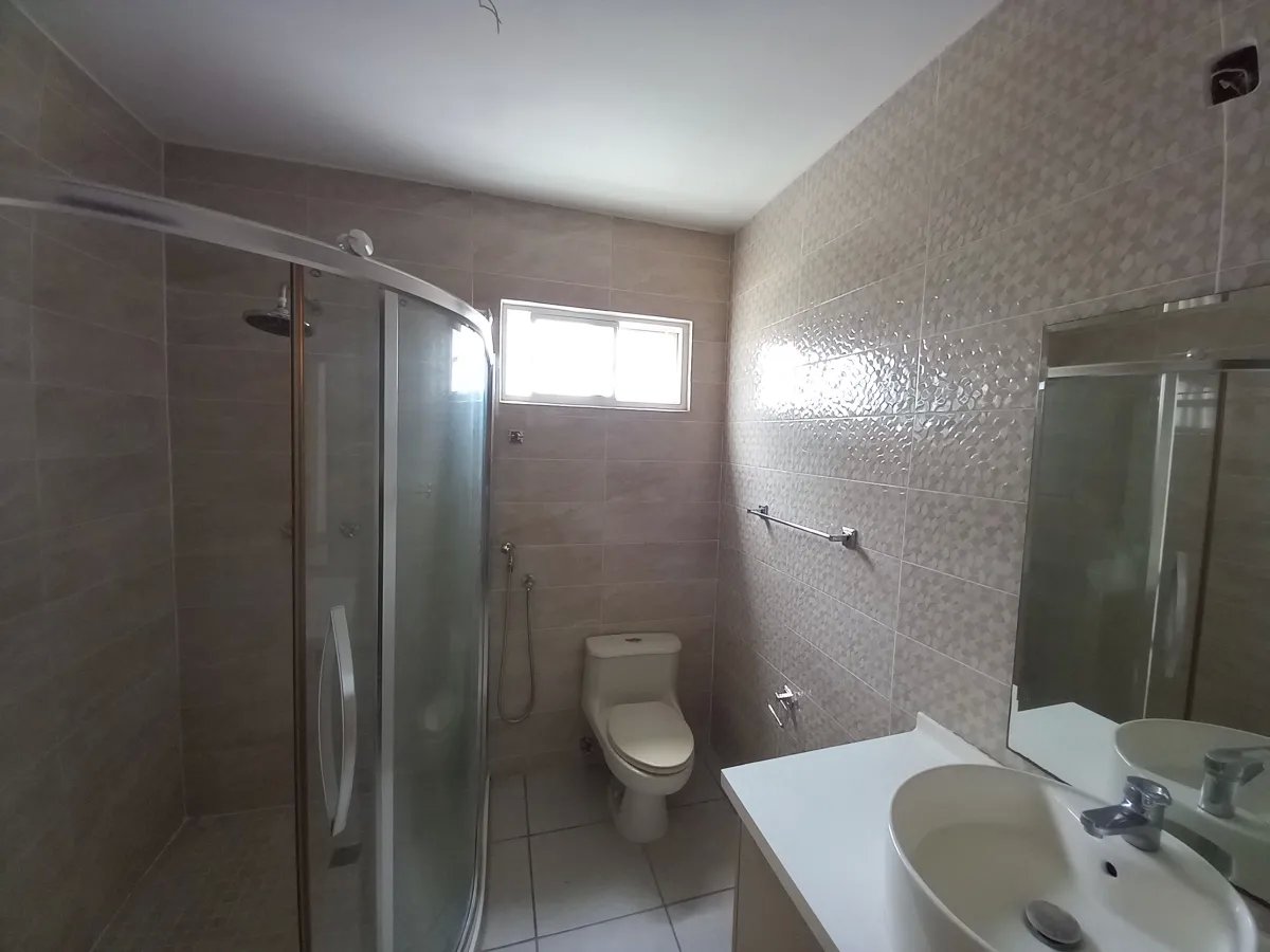 Venta de casa reposeída, Paseo del Norte, PH Victoria, Brisas del Golf