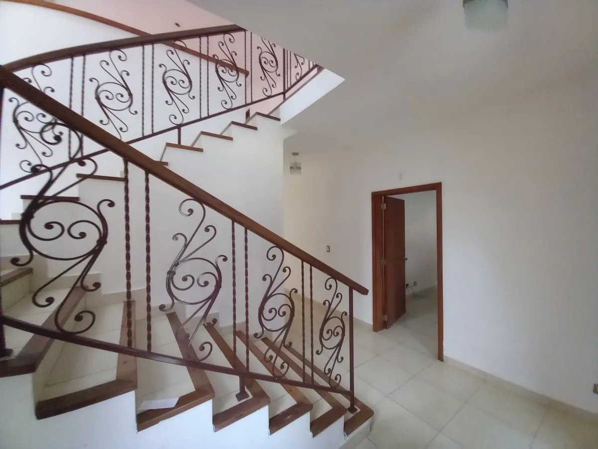 Venta de casa reposeída PH El Doral, Costa Sur