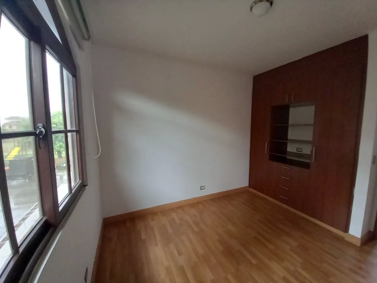 Venta de casa reposeída PH El Doral, Costa Sur