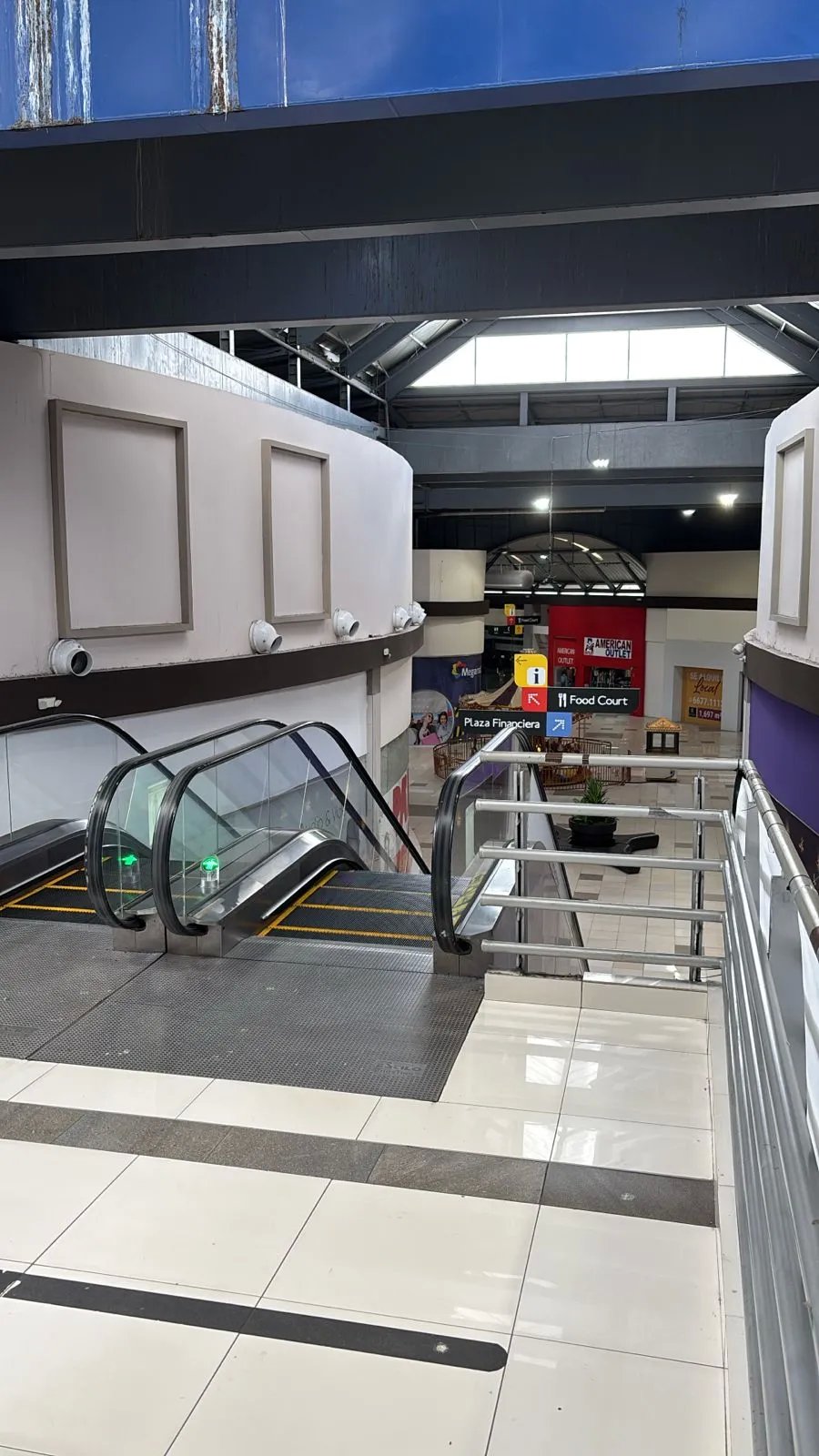 Alquiler de local comercial en Megamall, Panamá Este